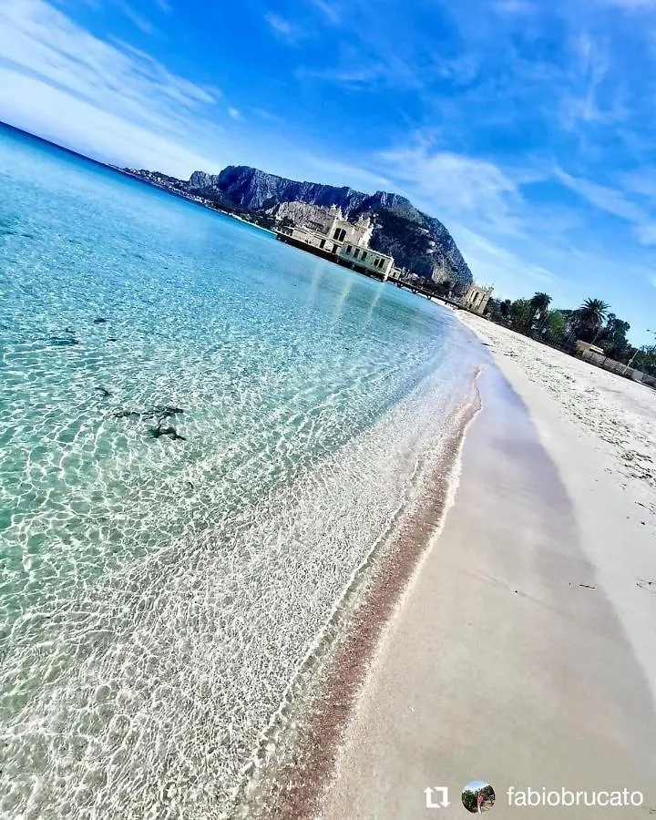 Teatro Apartments Mondello Palermo